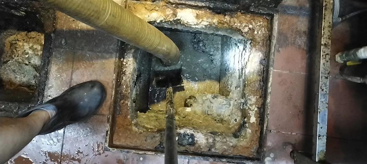 临沧污水池清理一般都有毒气，怎么预防中毒呢？
